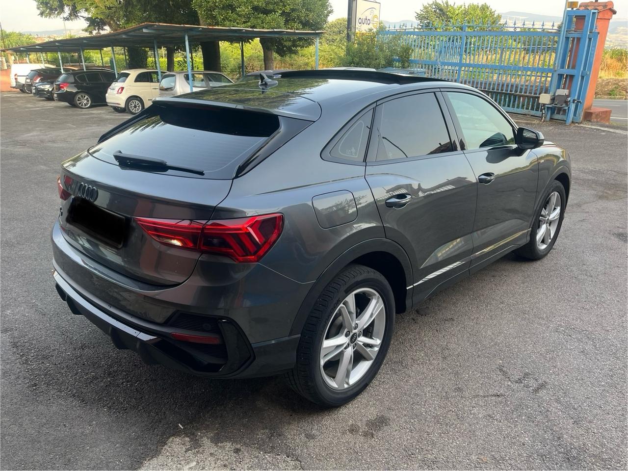 Audi Q3 SPB 35TDI S tronic line edition-solo Km30000-