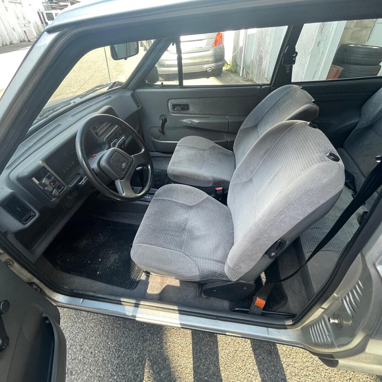 FORD FIESTA 1.1 49Cv. GHIA AUTOMATICA