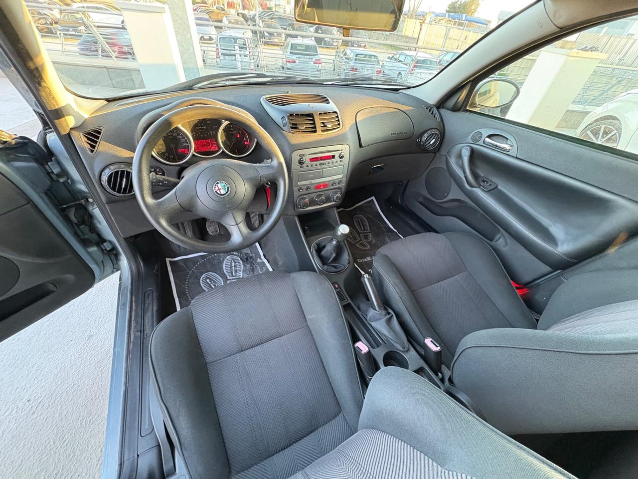 Alfa Romeo 147 1.9 JTD 115cv 153000KM!