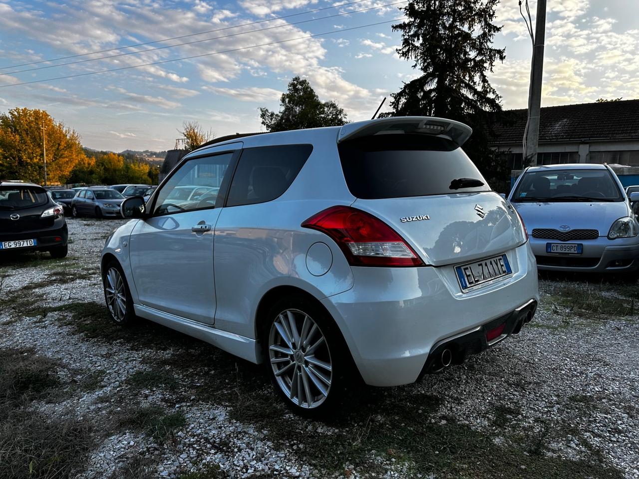 Suzuki Swift 1.6 VVT 3 porte Sport
