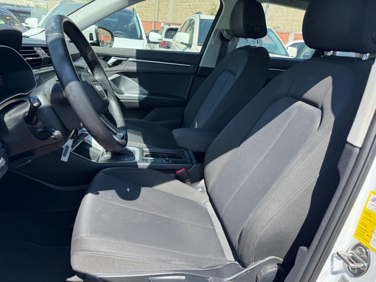 Audi Q3 35 TDI S tronic Business Advanced