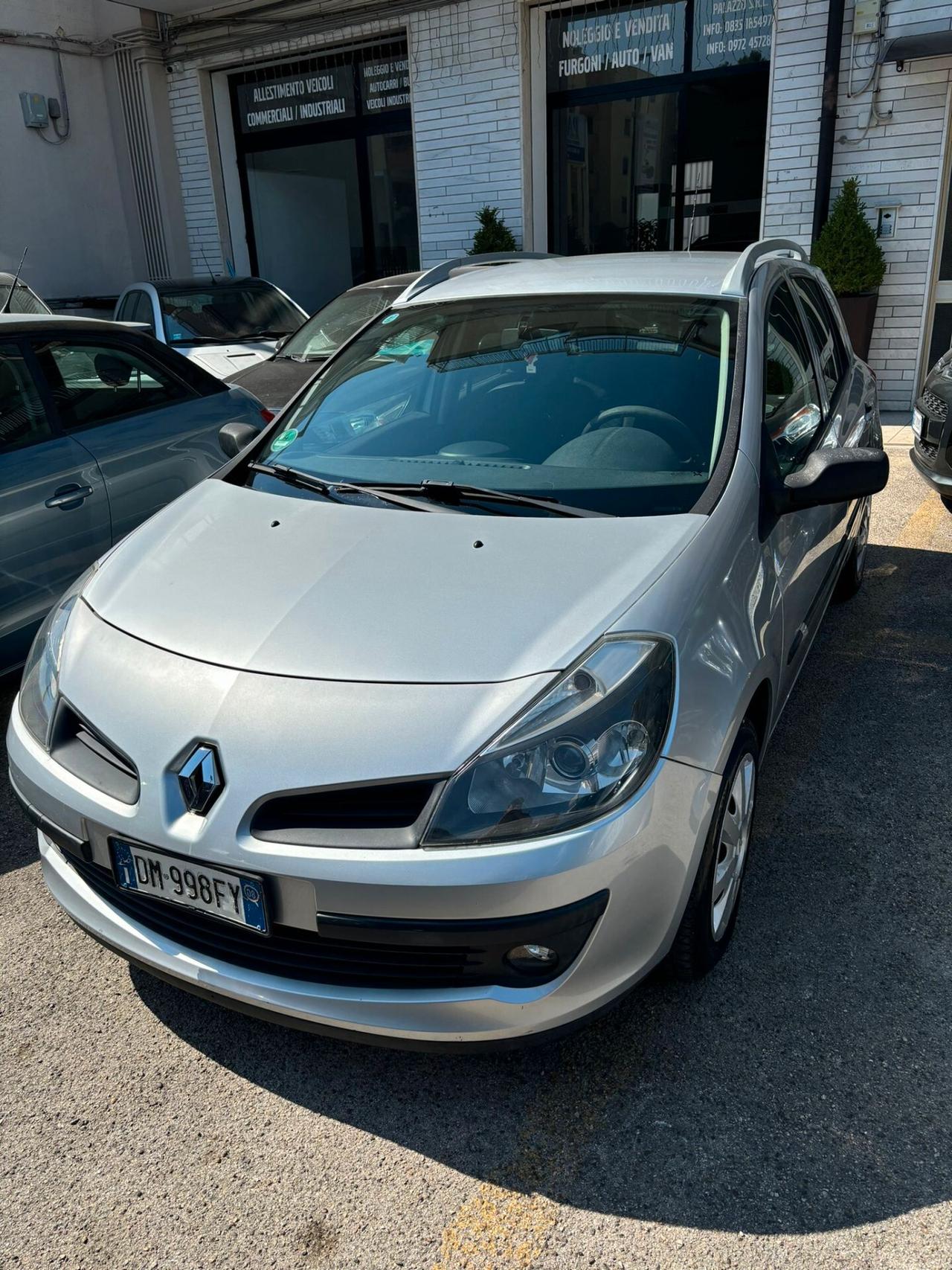RENAULT CLIO SW 1.2 BENZ/MET (A76)