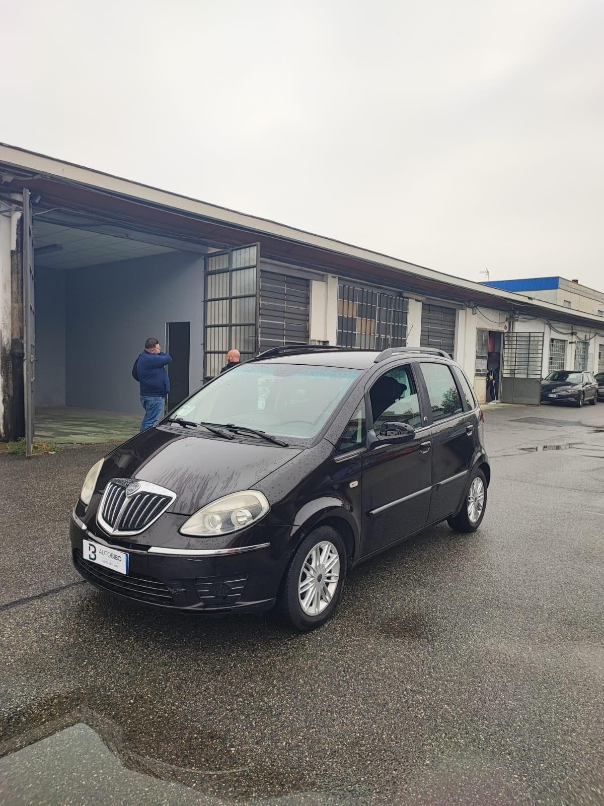 Lancia MUSA 1.4 8V Ecochic (GPL) Diva