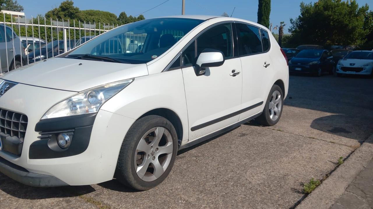 Peugeot 3008 1.6 HDi 112CV cambio robotizzato Tecno