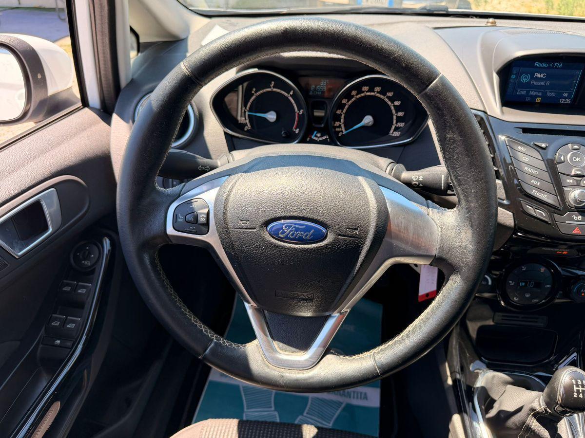 FORD - Fiesta - 1.5 TDCi 95 CV 5p. Titanium