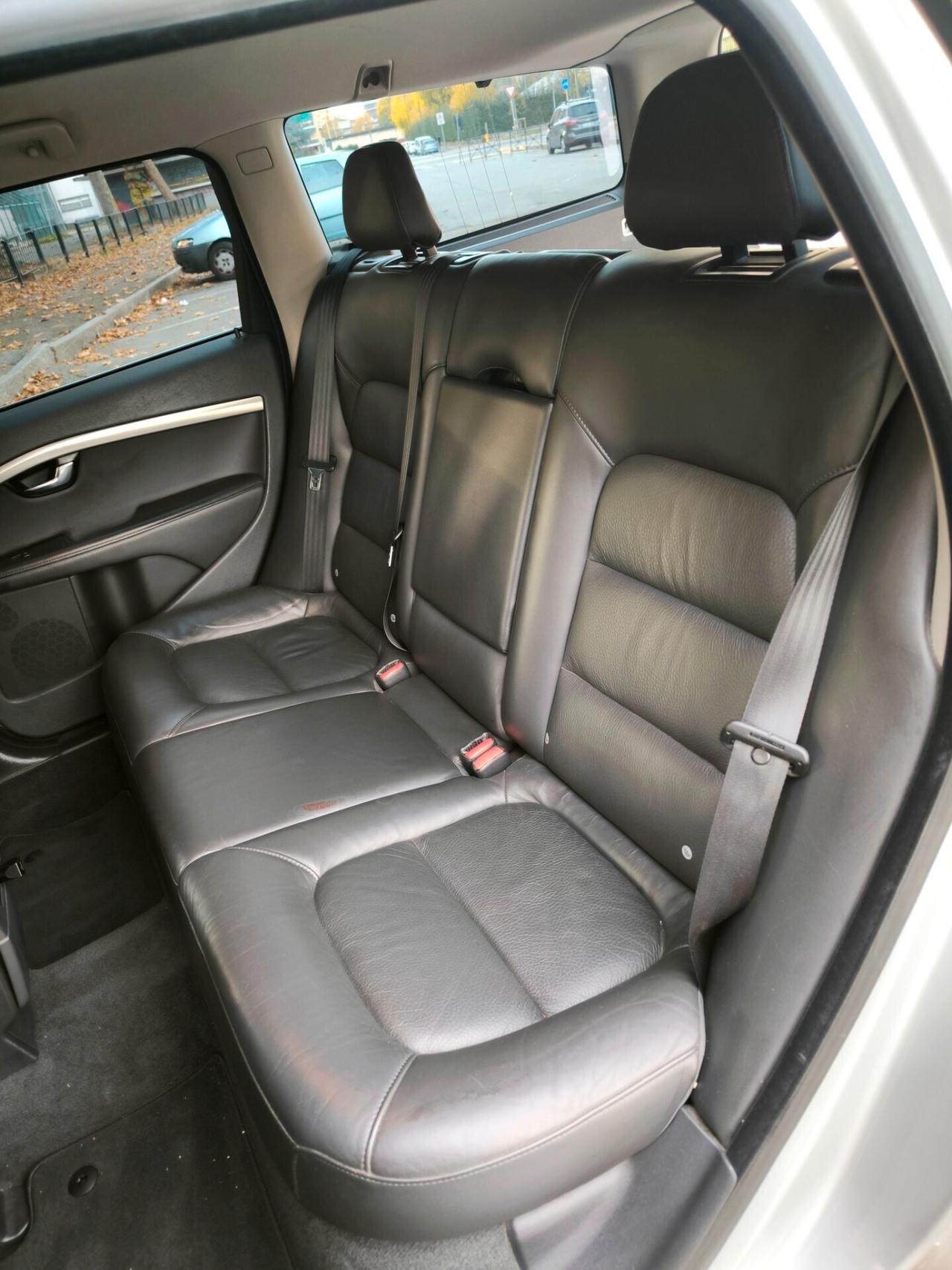 Volvo V70 D3 Geartronic Summum