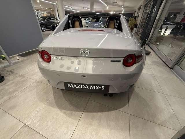 Mazda MX-5 1.5L Skyactiv-G RF Kazari