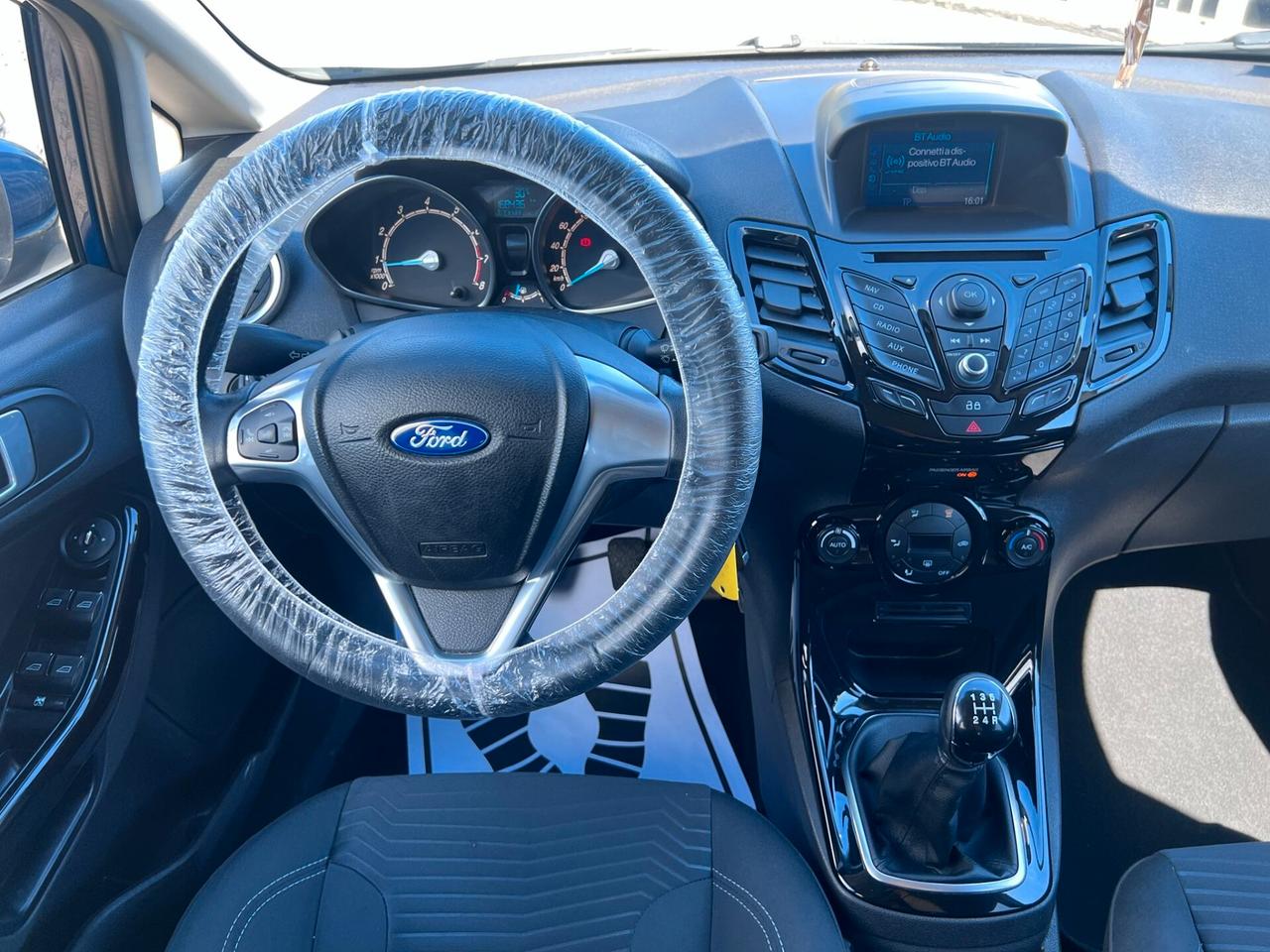 Ford Fiesta 1.4 5p. Bz.- GPL Titanium