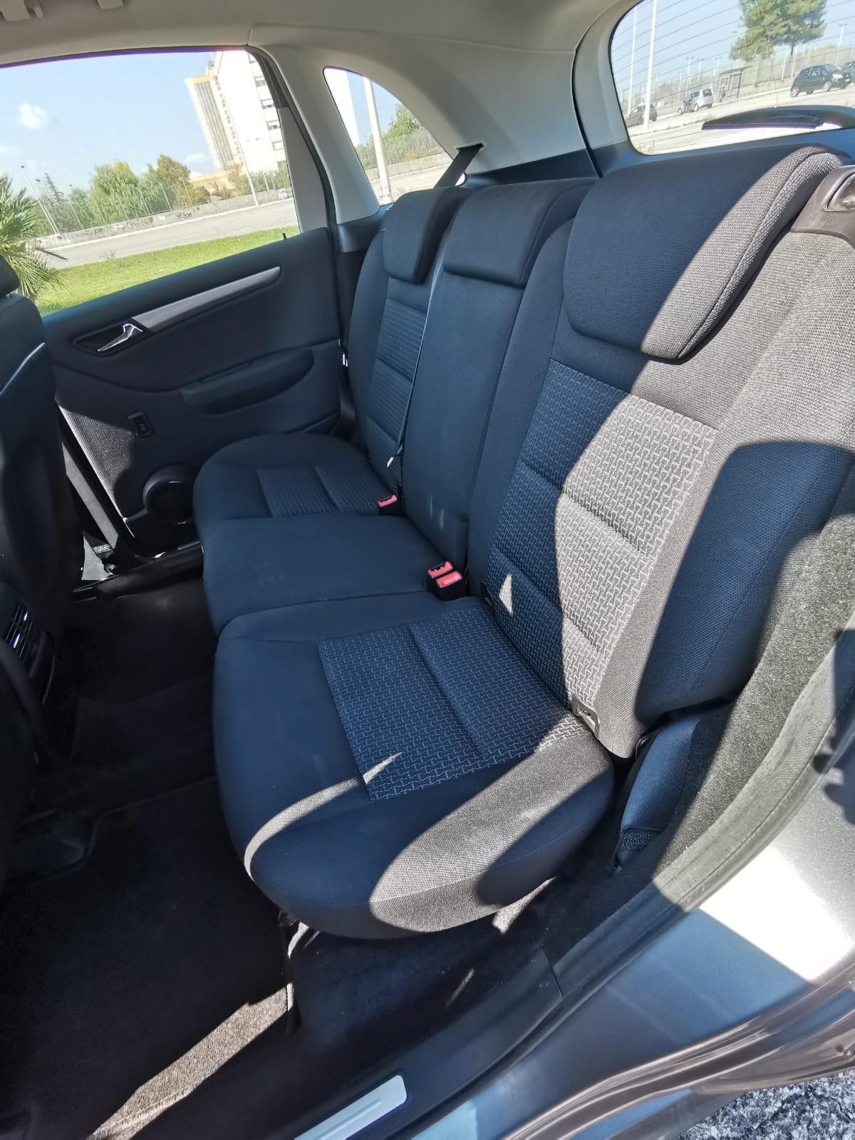 Mercedes-benz B 180 CDI Chrome solo km.94000