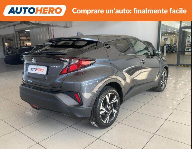 TOYOTA C-HR 1.8 Hybrid E-CVT Trend