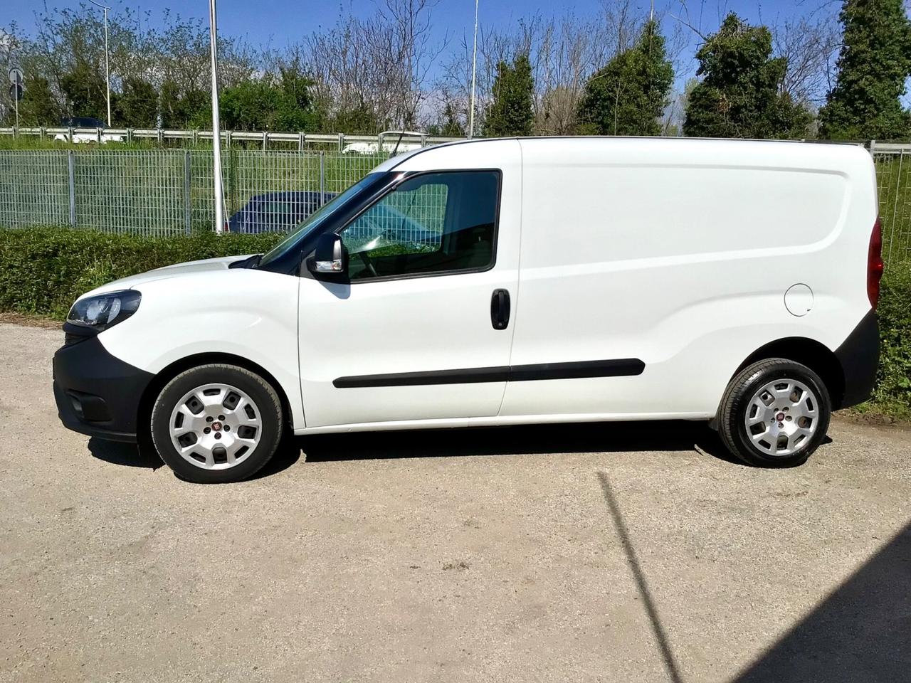 Fiat Doblo 1.6 MJT 105CV PL-TN Maxi SX