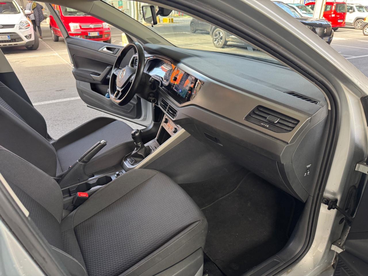 Volkswagen Polo 1.0 benzina Rline 95CV euro6D 2021