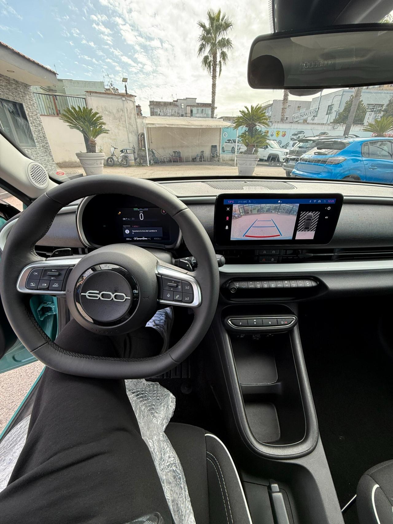 Fiat 600 Hybrid 100 CV DCT MHEV La Prima