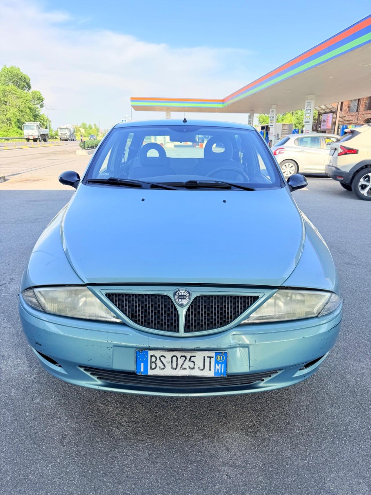 Lancia Y 1.2i cat Elefantino Blu