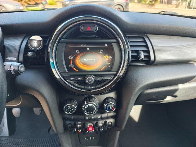 MINI Cooper 1.5 5 porte