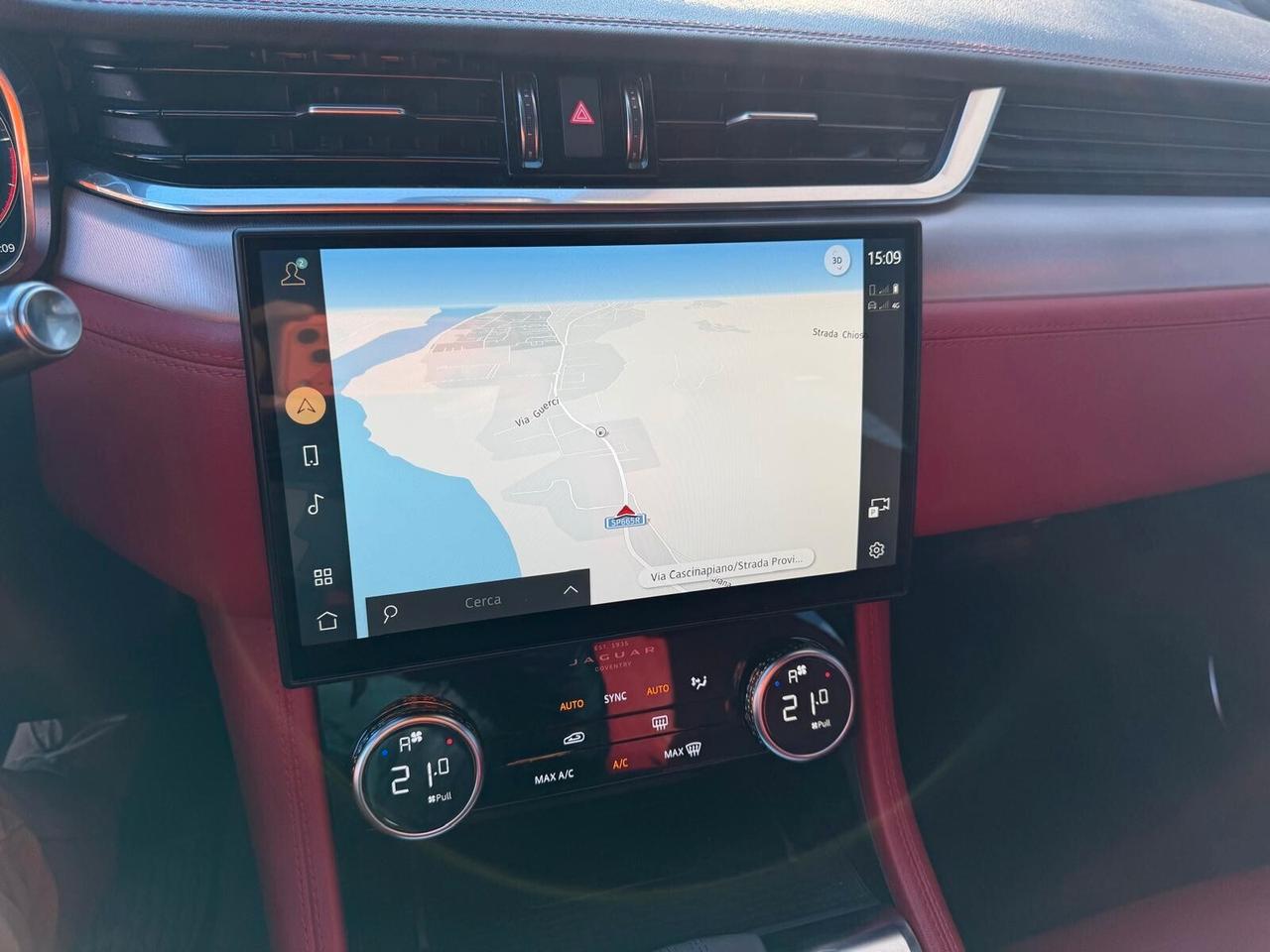 Jaguar F-Pace 2.0 D 163 CV AWD AUT. R-DYNAMIC SE