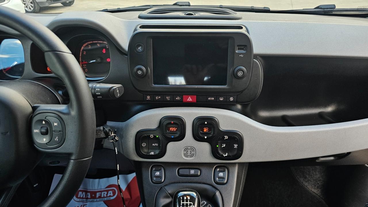 Fiat Panda 1.0 FireFly S&S Hybrid City Cross