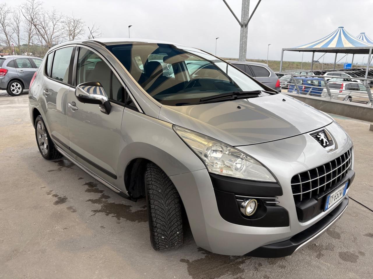 Peugeot 3008 2.0 HDi 150CV Outdoor GANCIO TRAINO