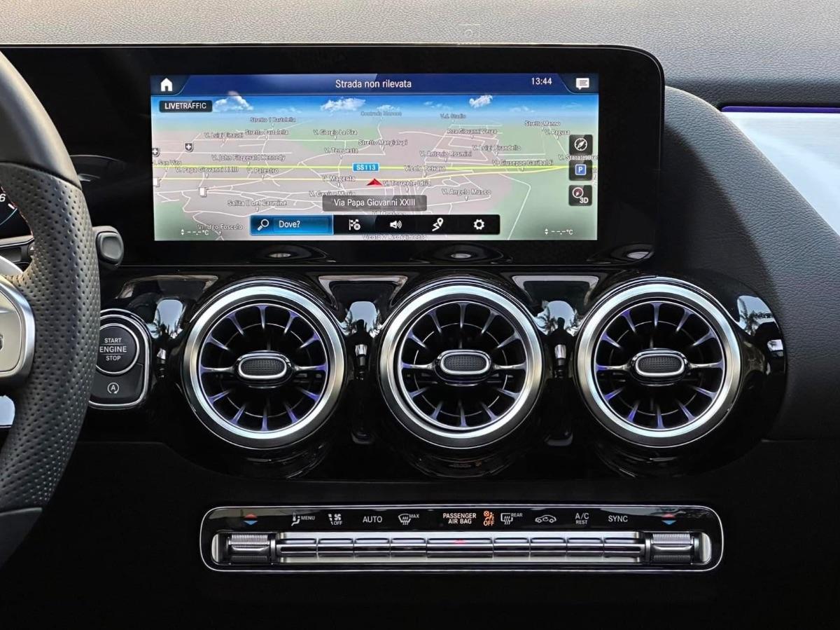 Mercedes GLA 200d Premium AMG 150CV