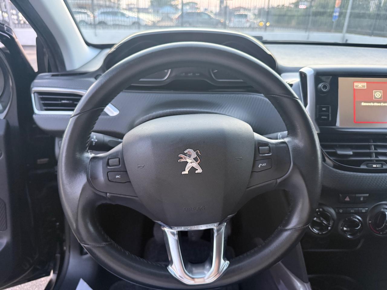 Peugeot 2008 BlueHDi 100 Black Matt