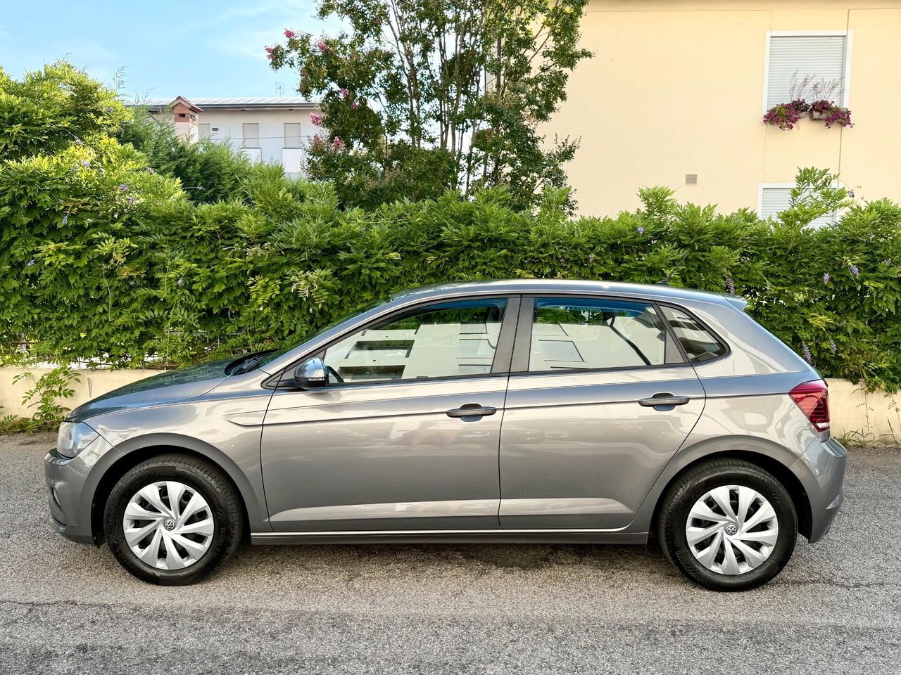 Volkswagen Polo 5p 1.0 mpi Trendline 65cv ADATTA A NEO PATENATI