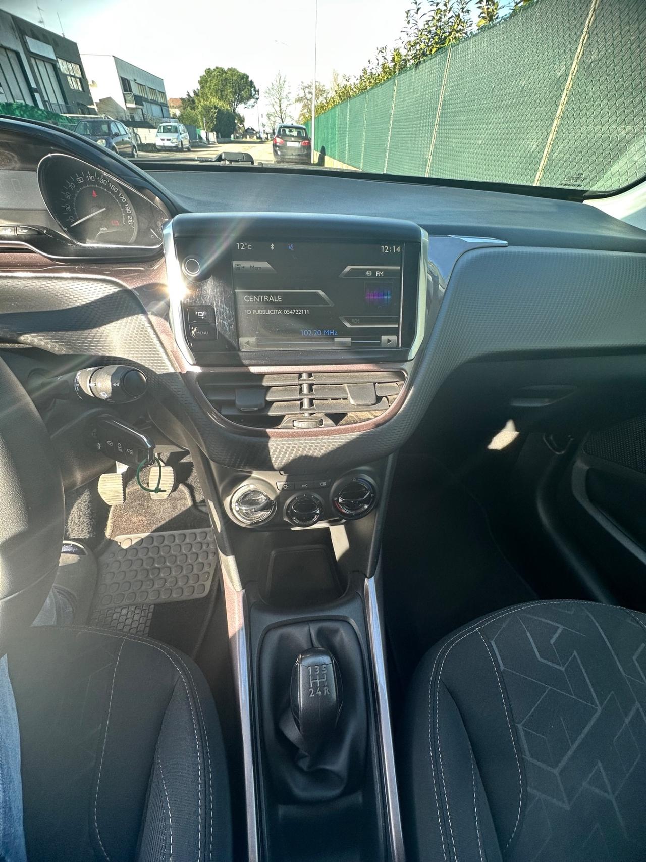 Peugeot 2008 1.4 HDi 68CV Active