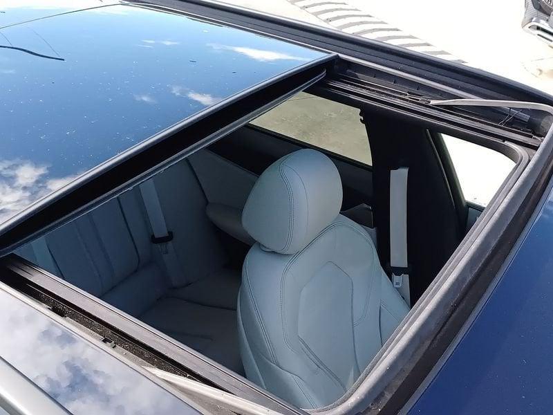 BMW Serie 5 Touring 540i Touring mhev 48V xdrive Msport auto