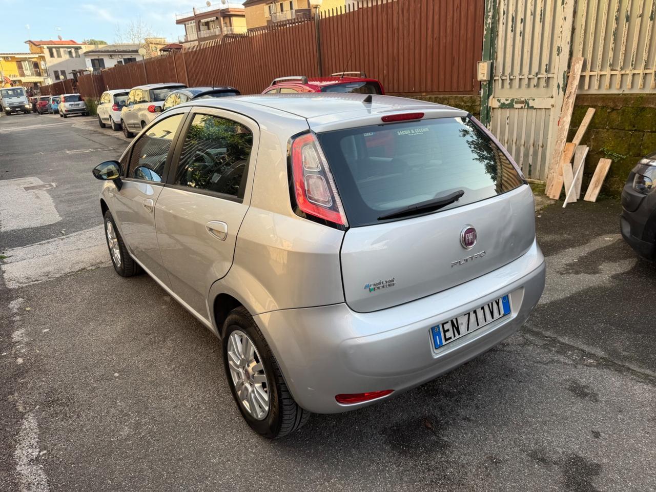 Fiat Punto 1.4 8V 5 porte Natural Power Easy
