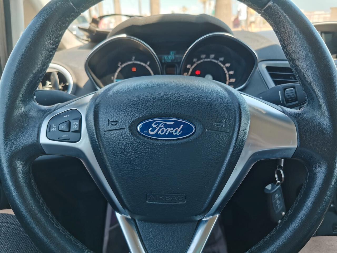 Ford Fiesta 1.5 TDCi 75CV 5P. Titanium 2015