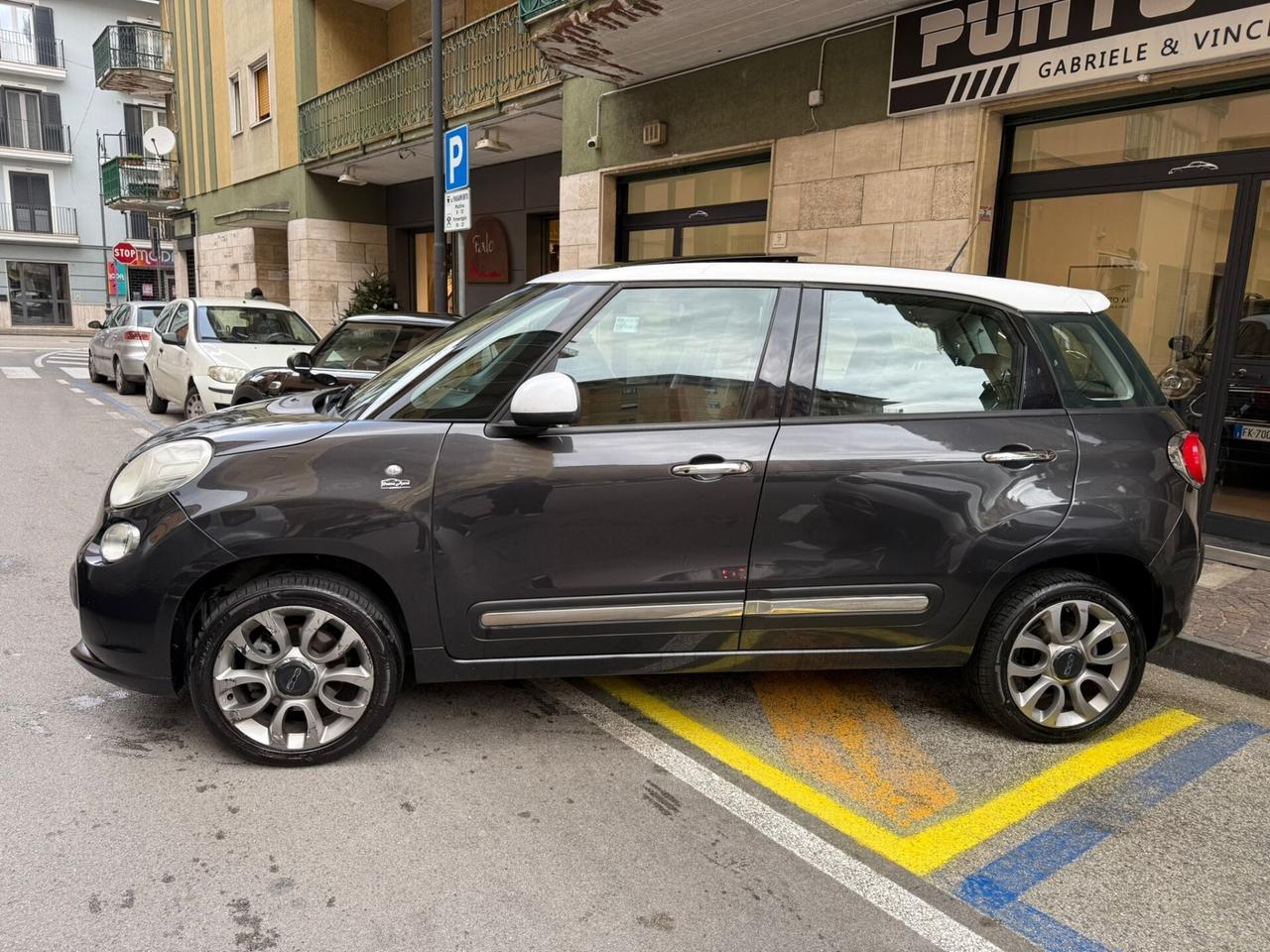 Fiat 500L 0.9 Natural Power Panoramic Edition