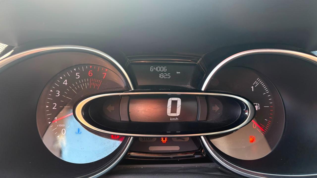 Renault Clio TCe 12V 90CV Start&Stop 5 porte Energy Intens