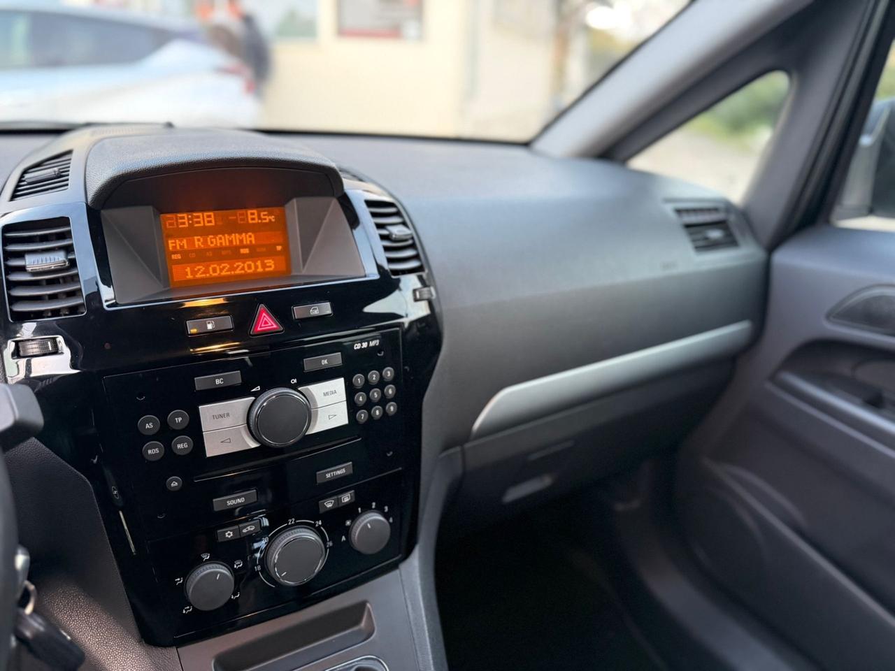 Opel Zafira 1.6 16V ecoM 150CV Turbo One