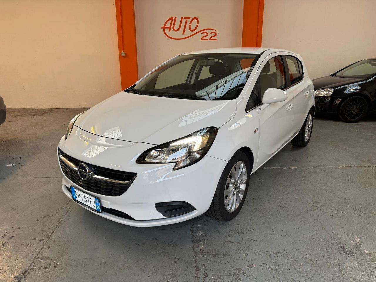 Opel Corsa 1.2 innovation 5p benzina neopat