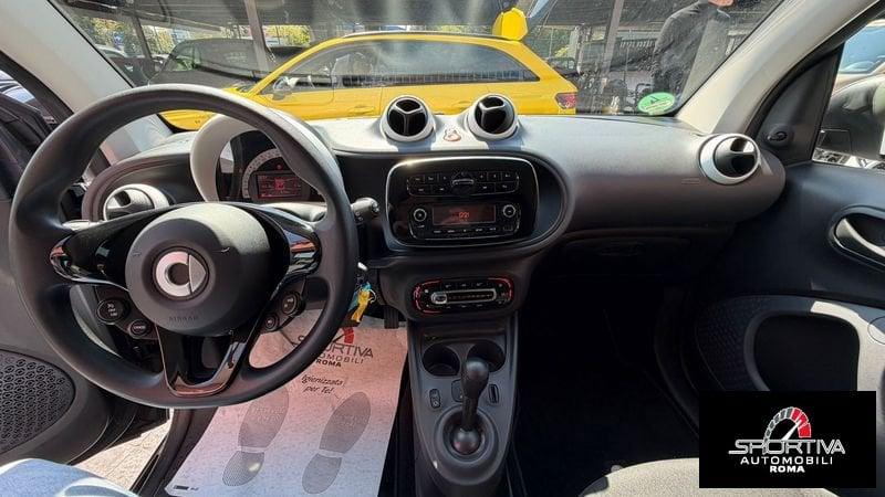 smart fortwo RATA MENSILE 244,00 EURO 70 1.0 52kW passion