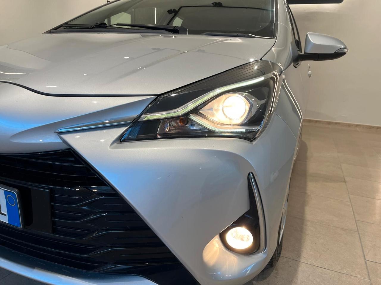 Toyota Yaris 1.5 Hybrid 5 porte Active