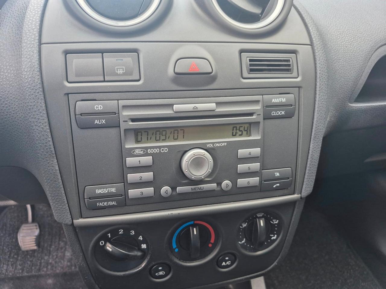 Ford Fiesta 1.4 TDCi 5p. Titanium