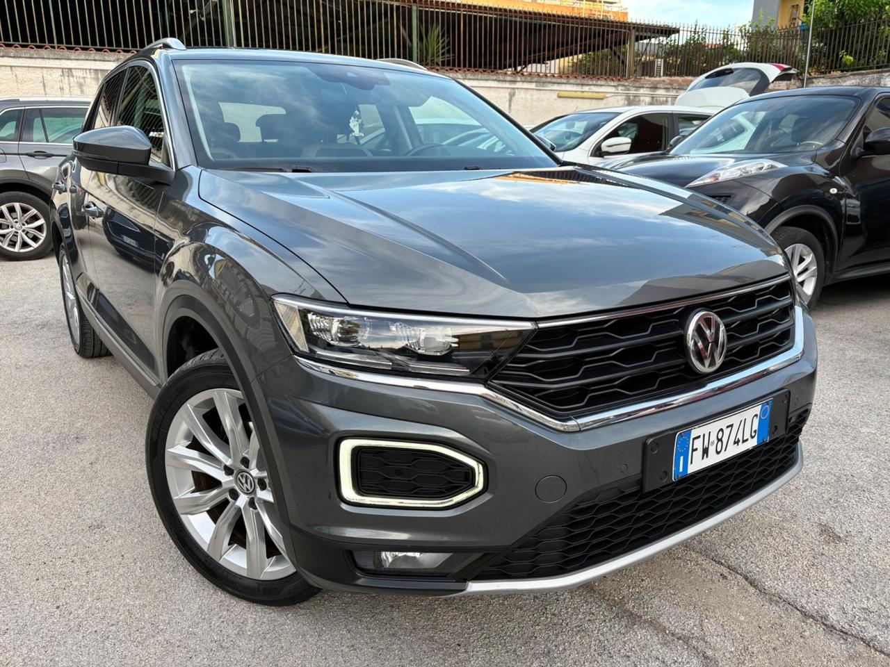 Volkswagen T-Roc 1.6 TDI virtual xenon perfetta