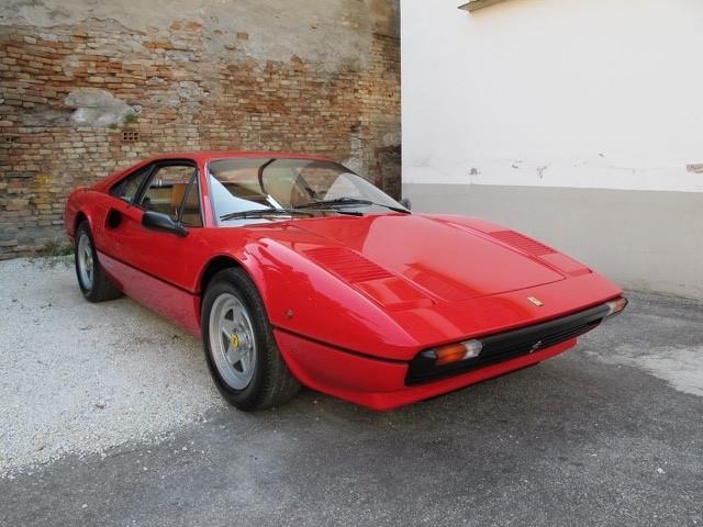 Ferrari 208 V8 CARBURATORI-AUTO RARISSIMA