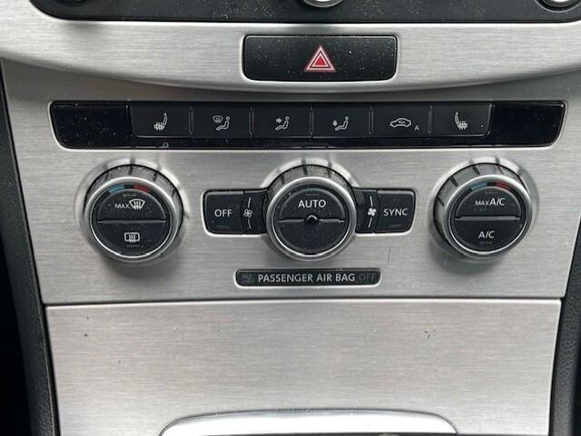 Volkswagen Passat 2.0 TDI AUTOCARRO 2013