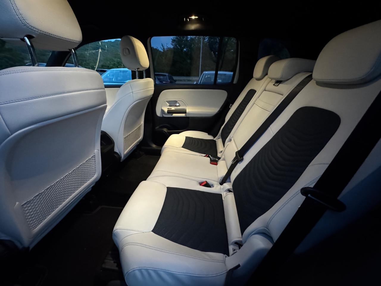 Mercedes-benz GLB 180 d Automatic Sport Plus