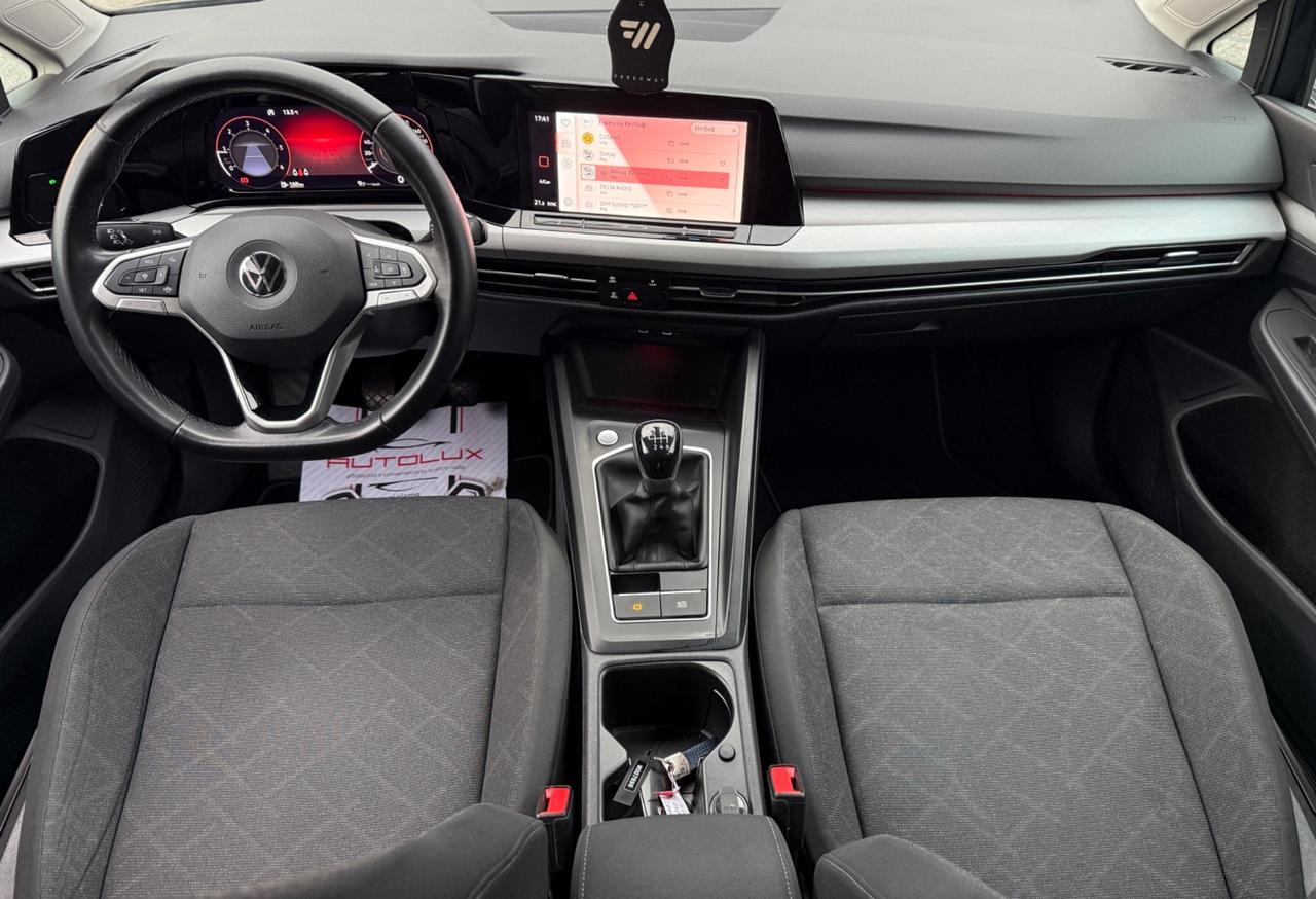 Volkswagen Golf 8 - 2.0 TDI SCR Style 2022 IMPECCABILE