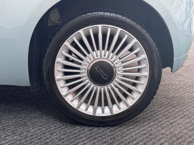 FIAT 500C 1.0 Hybrid NEOPAT.|NAVI|CARPLAY|SENSORI.POST.|16'