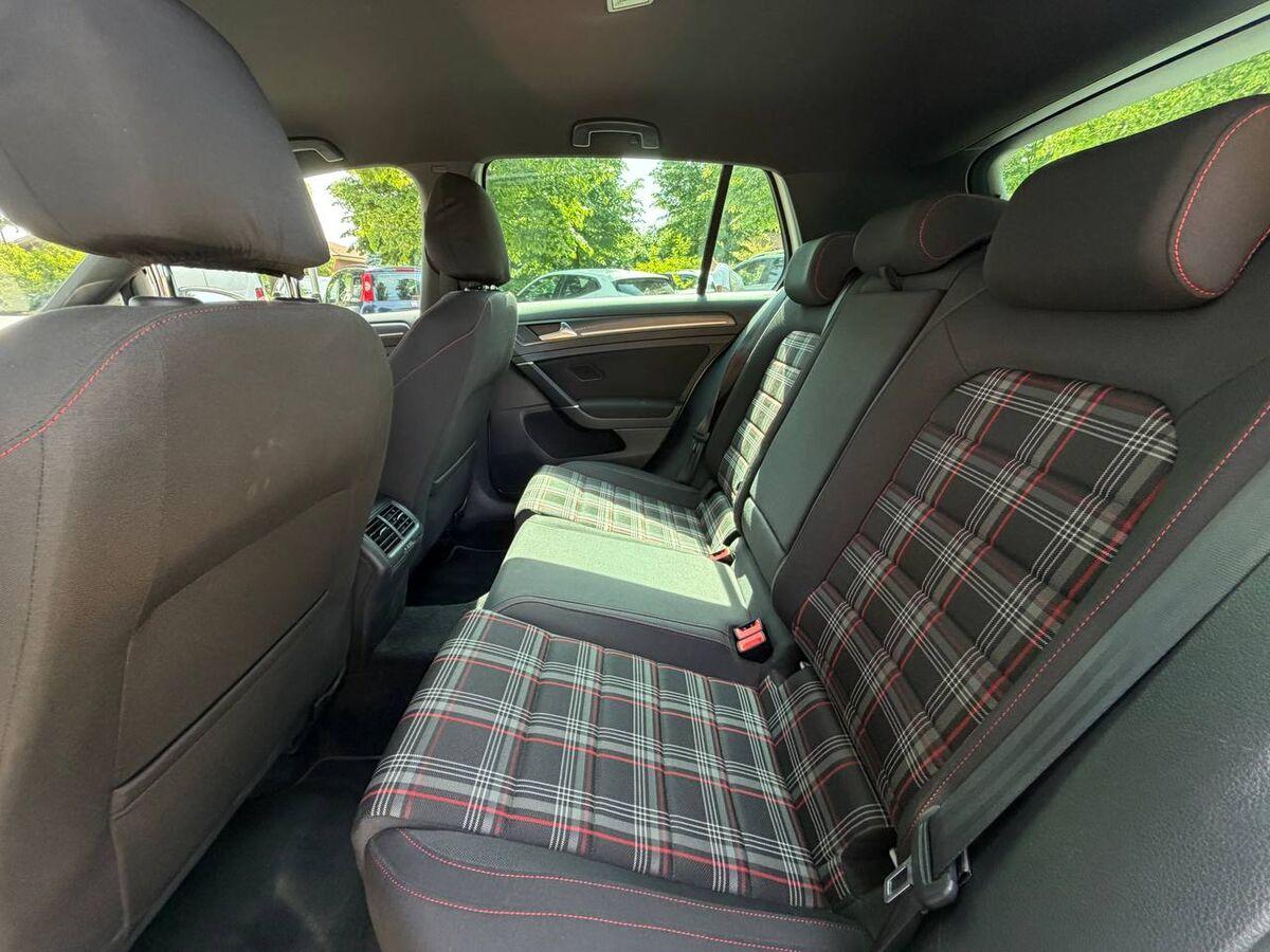 Volkswagen Golf 2.0 tsi Gti Performance 245cv dsg