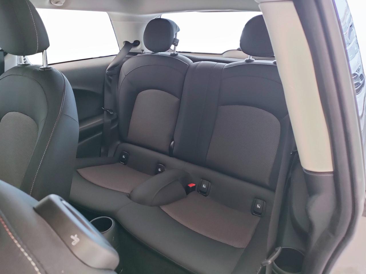 MINI Mini IV F56 2021 3p - Mini 3p 1.5 Cooper Classic auto