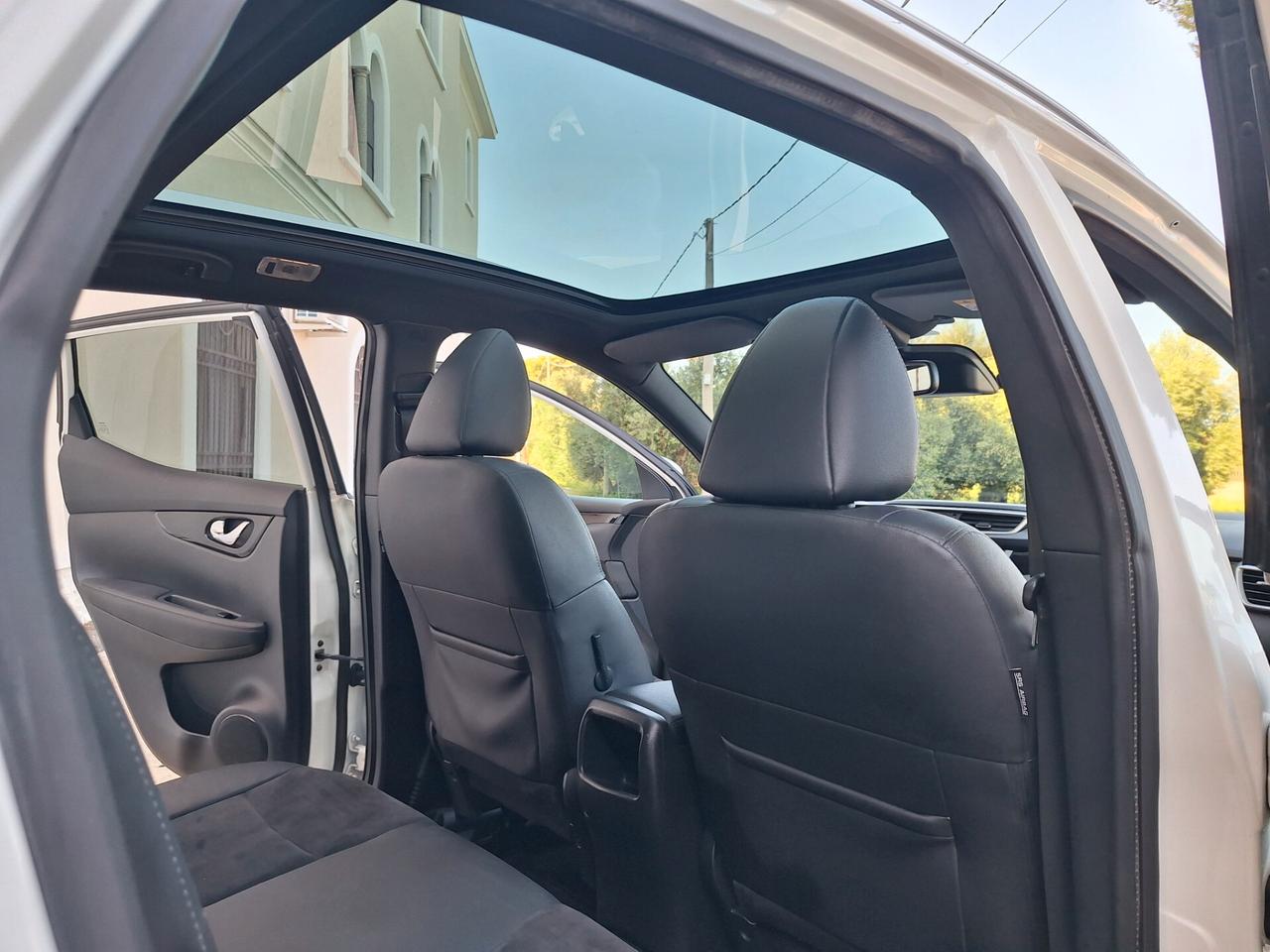 Nissan Qashqai 1.5 dCi Tekna"NAVI,PELLE,TETTO"