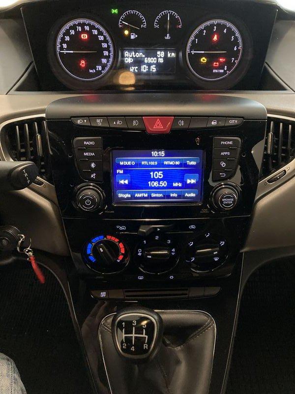 Lancia Ypsilon Ypsilon 1.2 69 CV 5 porte Platinum