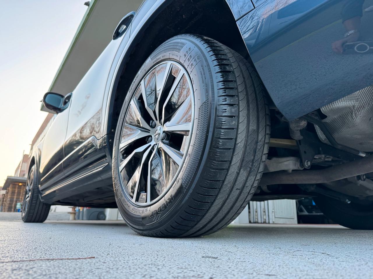 Volvo XC 90 XC90 B5 AWD GEARTR MOMENTUM HYBRID GARAN24ME