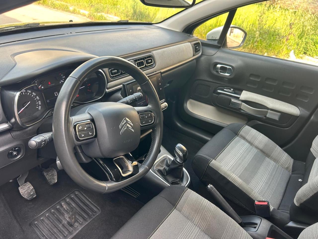 Citroen C3 1.6 BlueHDi 75 Cv SHINE-2017