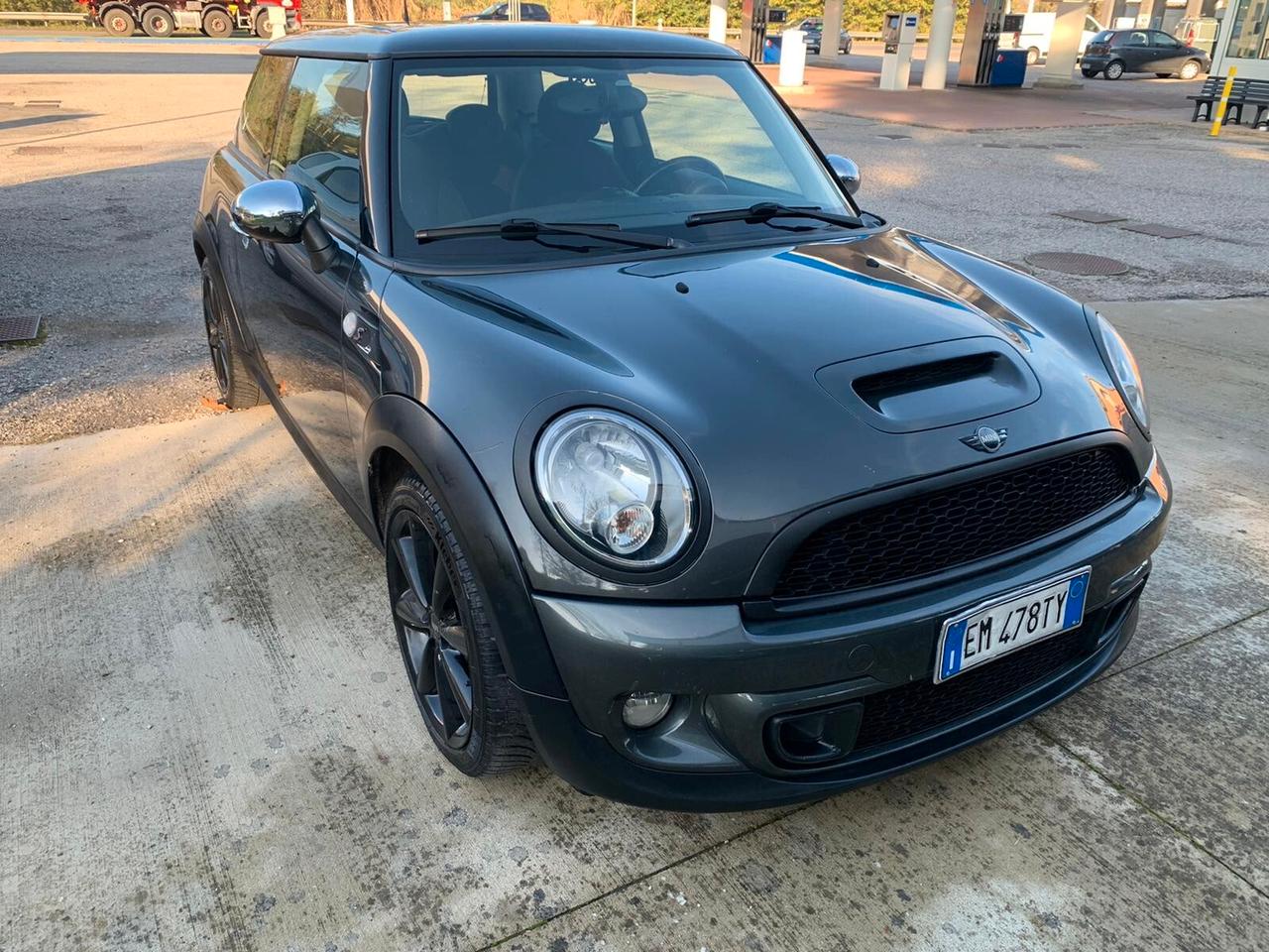 Mini Cooper SD manuale