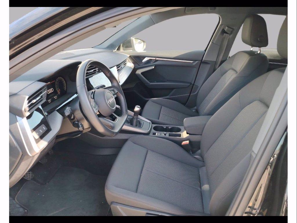 AUDI A3 sedan 35 1.5 tfsi business advanced del 2025